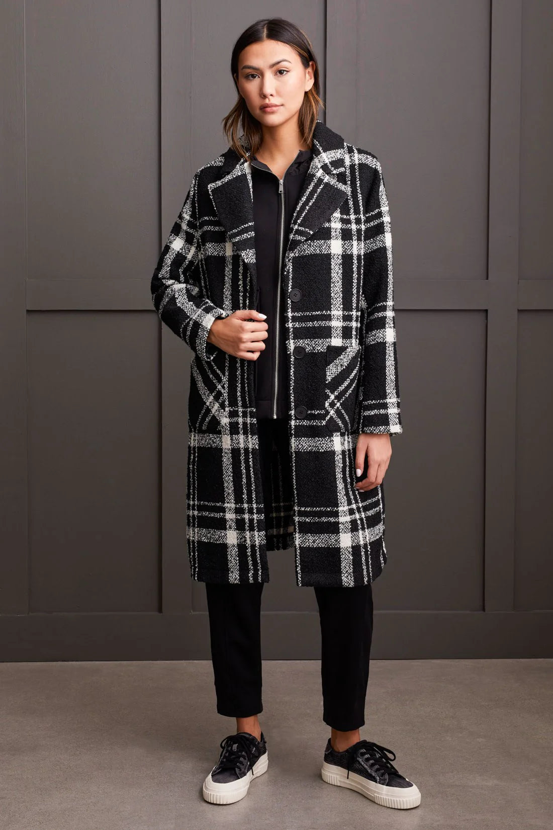 Boucle Plaid Duster Coat. Style TR5571O-4384