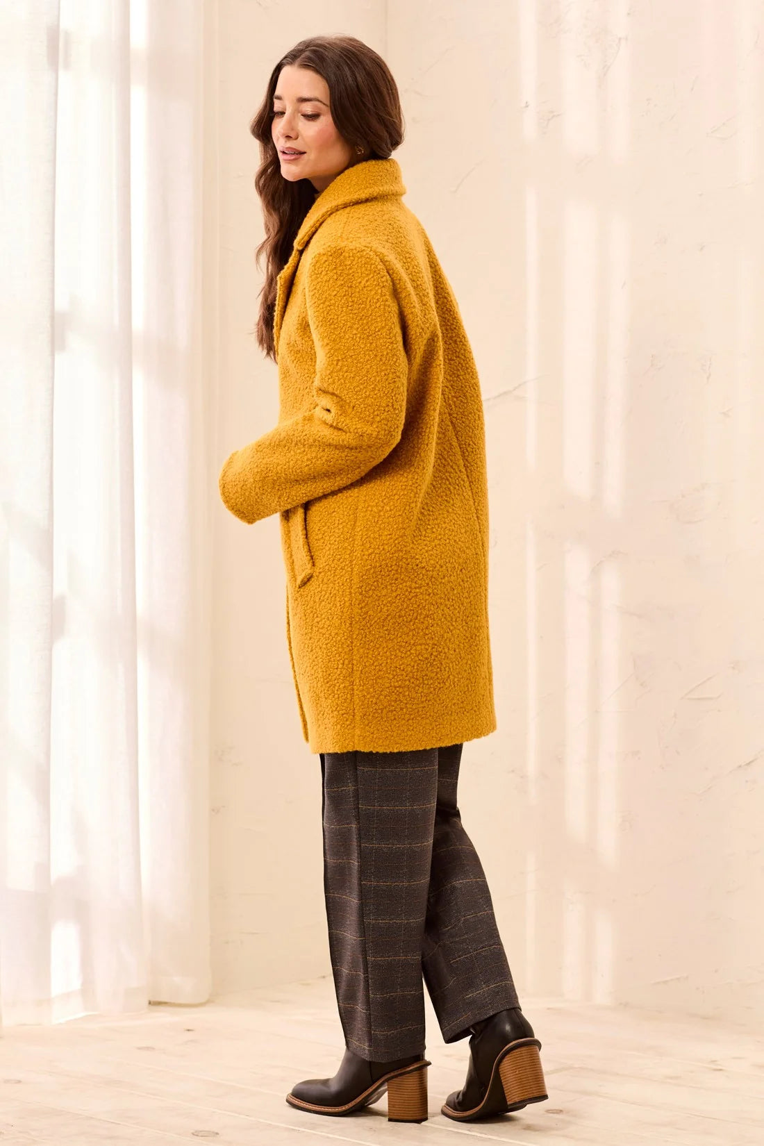 Boucle Button-Front Coat. Style TR3173O-8513
