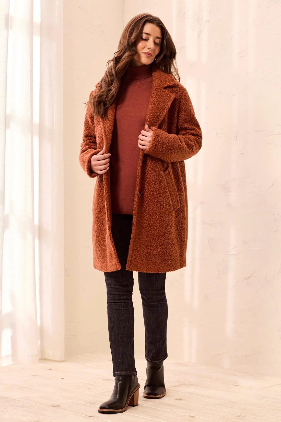 Boucle Button-Front Coat. Style TR3173O-8513