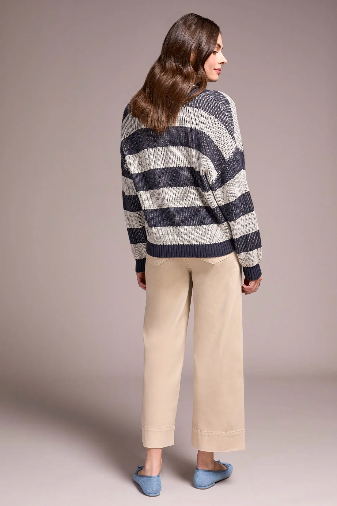 Buttoned Front Sweater Cardigan. Style TR2253O-576