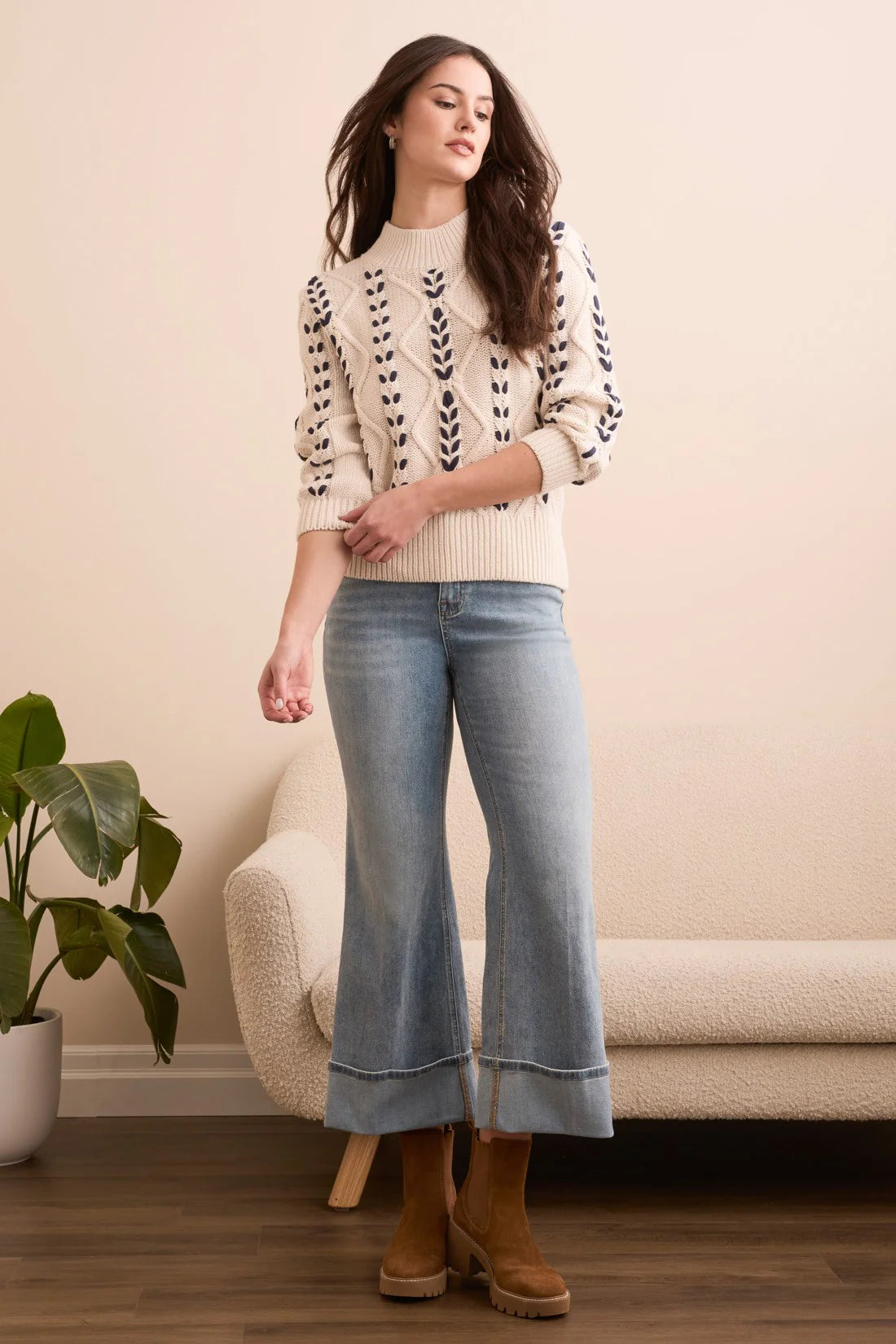 Patterned Cable Stitch Knit Sweater. Style TR2295O-3954