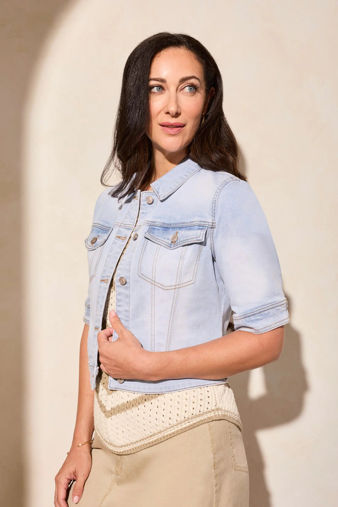 Comfort Stretch Elbow-Sleeve Denim Jacket. Style TR5713O-2020
