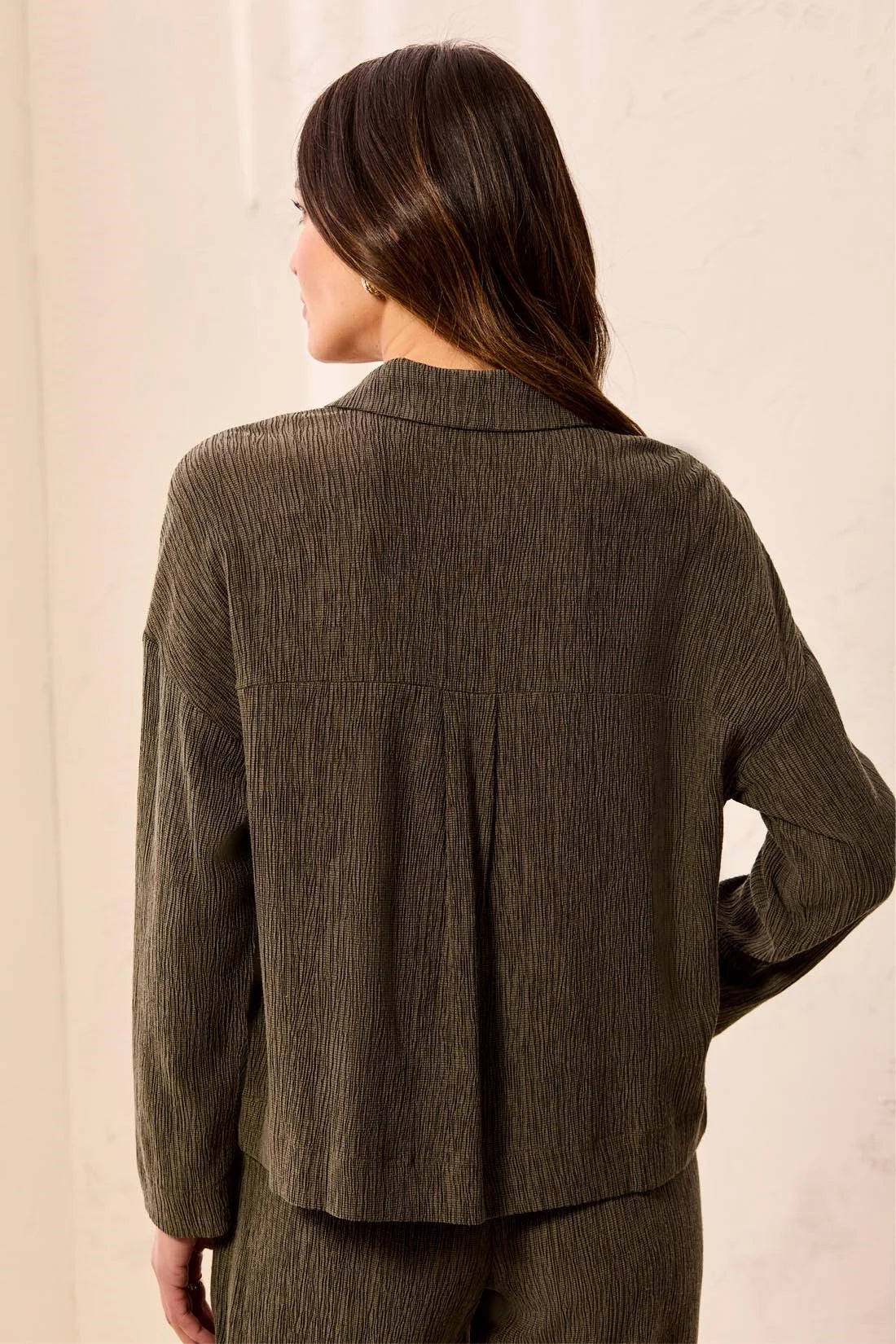 Crinkle Lyocell Long Sleeve Button Front Shirt. Style TR3142O-8503