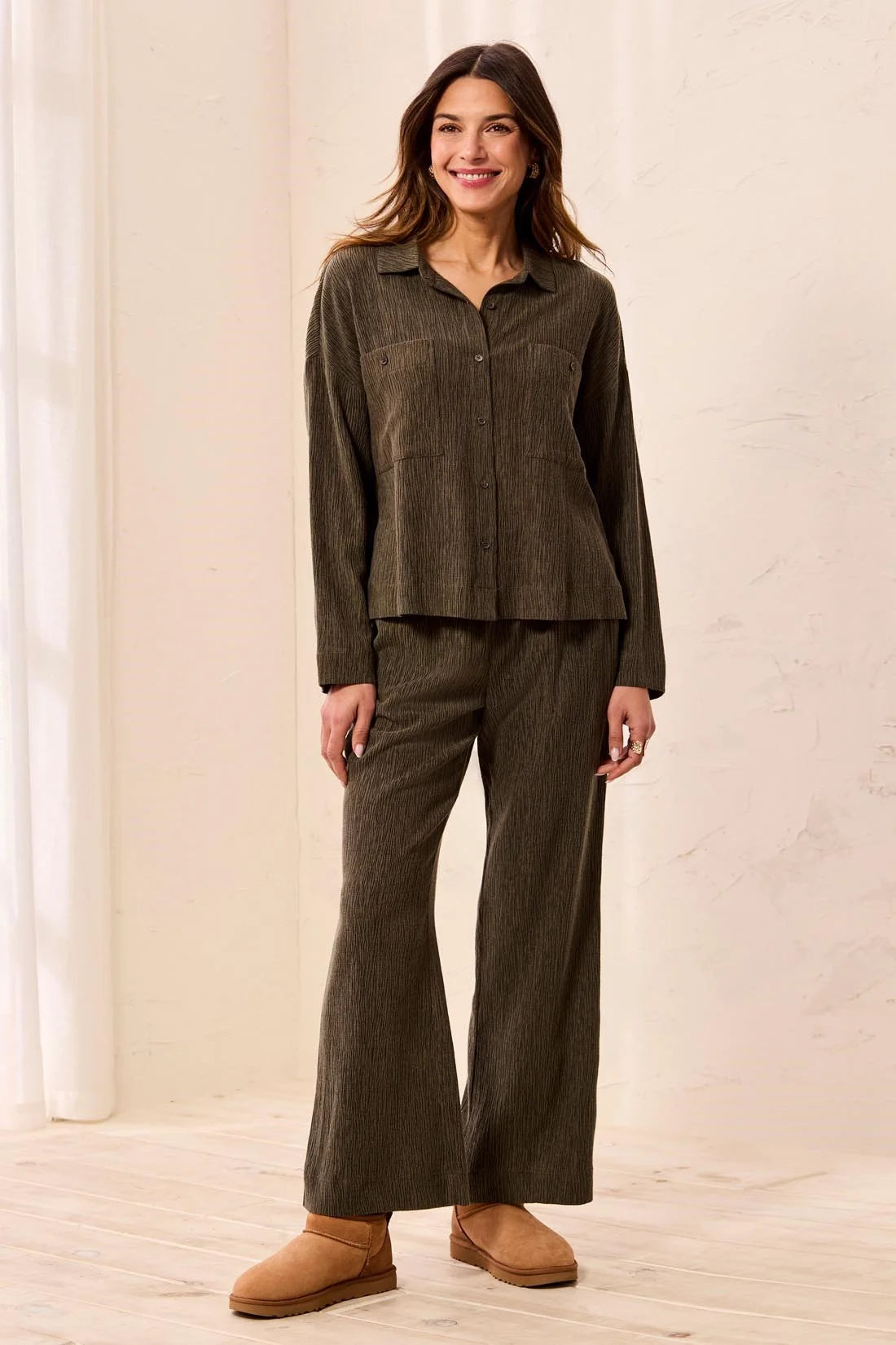 Crinkle Lyocell Long Sleeve Button Front Shirt. Style TR3142O-8503