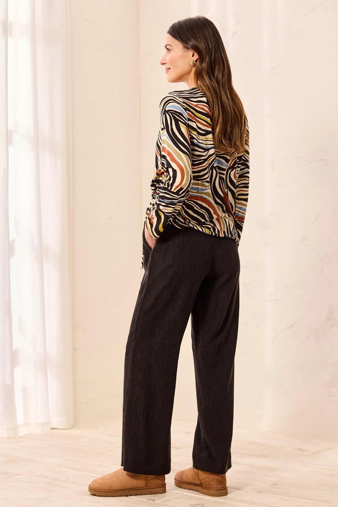 Crinkle Lyocell Pull-On Flowy Wide Leg Pants. Style TR3141O-8503