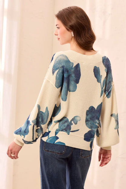 Drop Shoulder V-Neck Puff-Sleeve Printed Sweater. Style TR6363O-5614