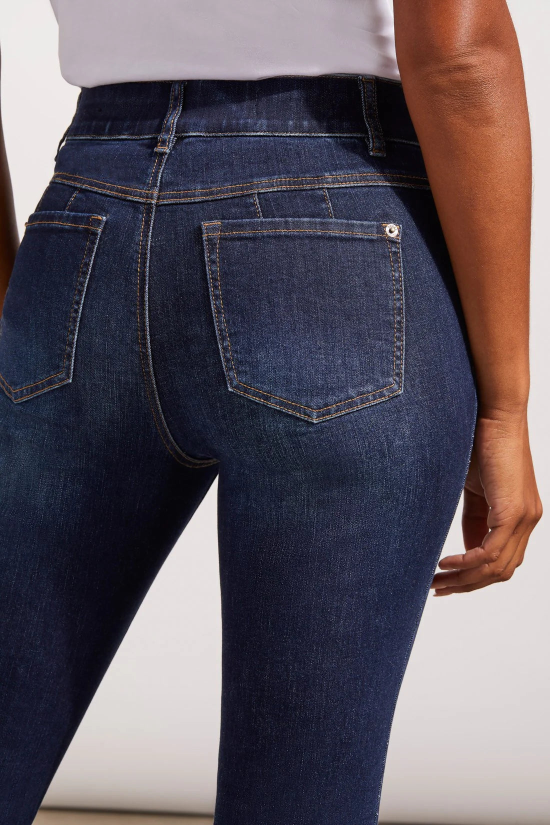 Sophia 32" Curvy Straight Leg Jean. Style TR7572O-5050