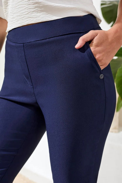 Flatten It® Slim Leg Snap Vents Capris. Style TR3013O-7165