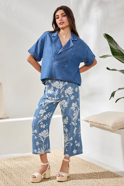 Flowy Short Sleeve Denim Collared Top. Style TR5739O-4984