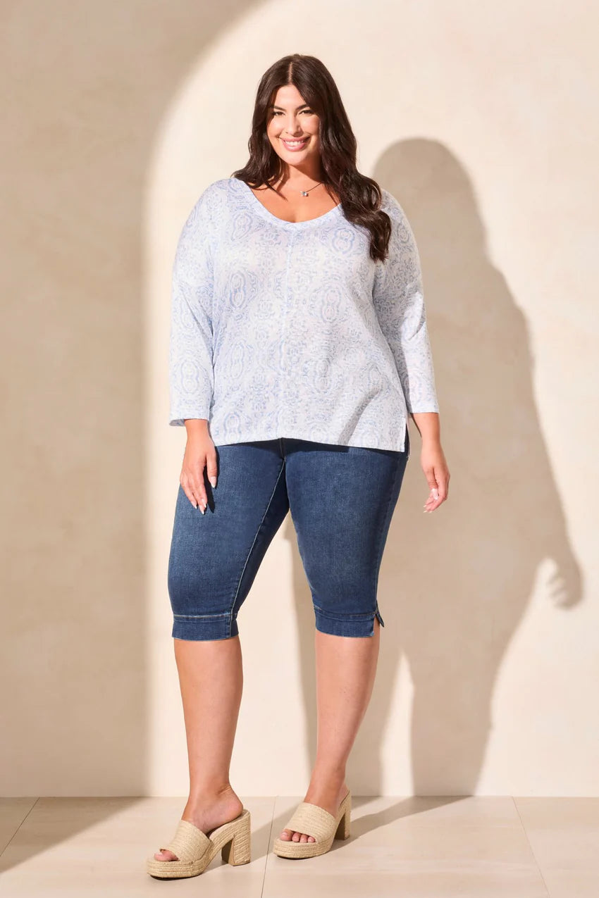 Size Inclusive Printed Top. Style TR5769V-1619