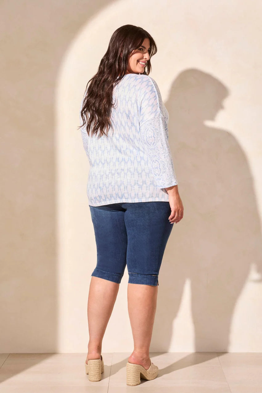 Size Inclusive Printed Top. Style TR5769V-1619
