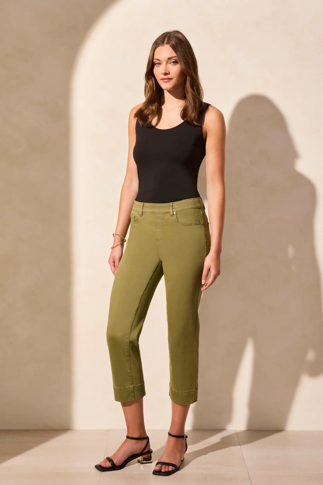 Pull-On Kick Flare Capri. Style TR1647O-2020W