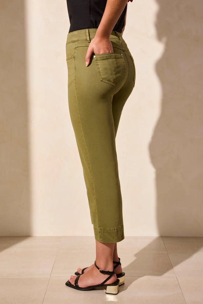 Pull-On Kick Flare Capri. Style TR1647O-2020W