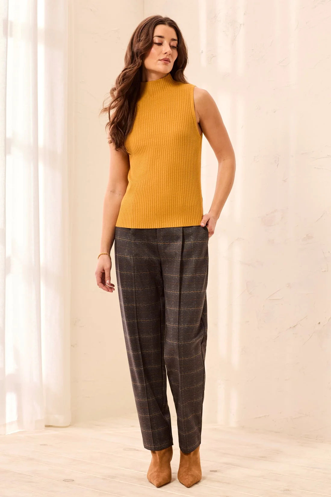 Ribbed Funnel Neck Sleeveless Knit Tank. Style TR3124O-835