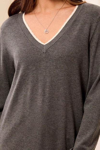 Scalloped Contrast Trim Details V-Neck Sweater. Style TR3208O-8477