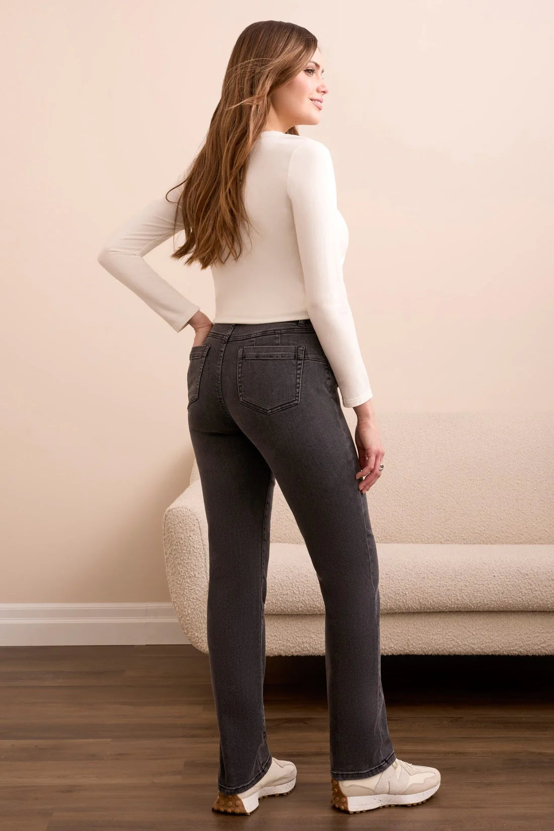 Sophia Pull-On Straight Leg Elastic Waist Jean. Style TR5859O-5100