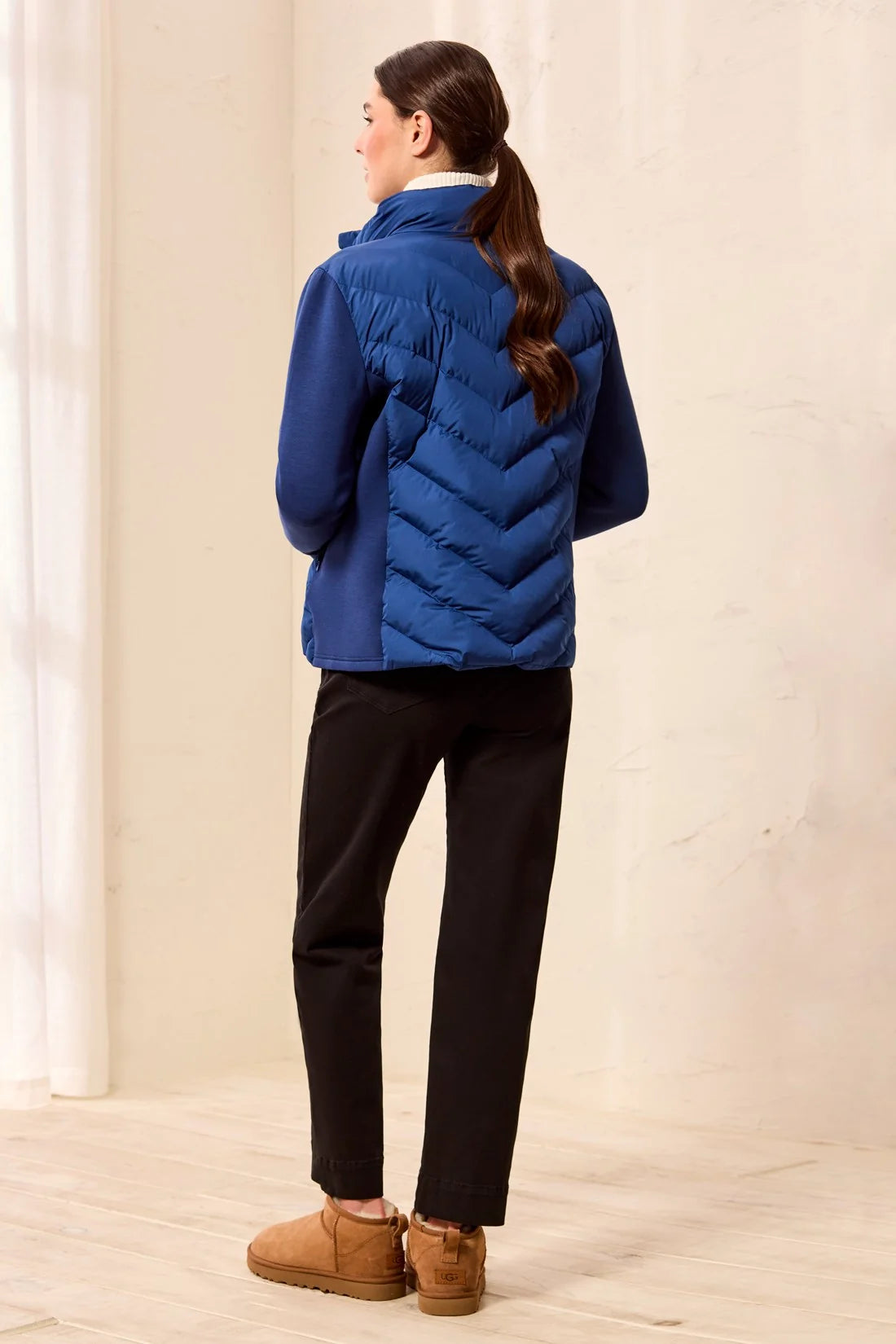 Water Repellent Hybrid Knit & Puffer Jacket. Style TR3172O-8512