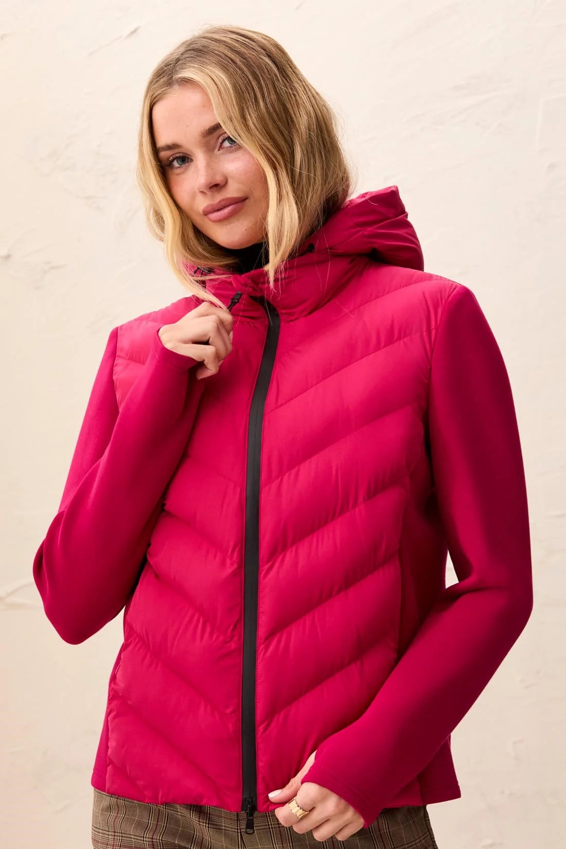 Water Repellent Hybrid Knit & Puffer Jacket. Style TR3172O-8512