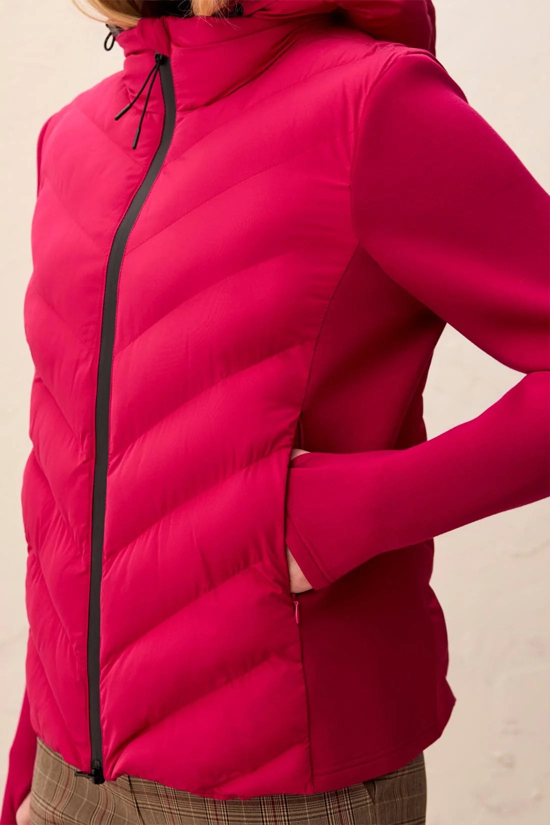 Water Repellent Hybrid Knit & Puffer Jacket. Style TR3172O-8512