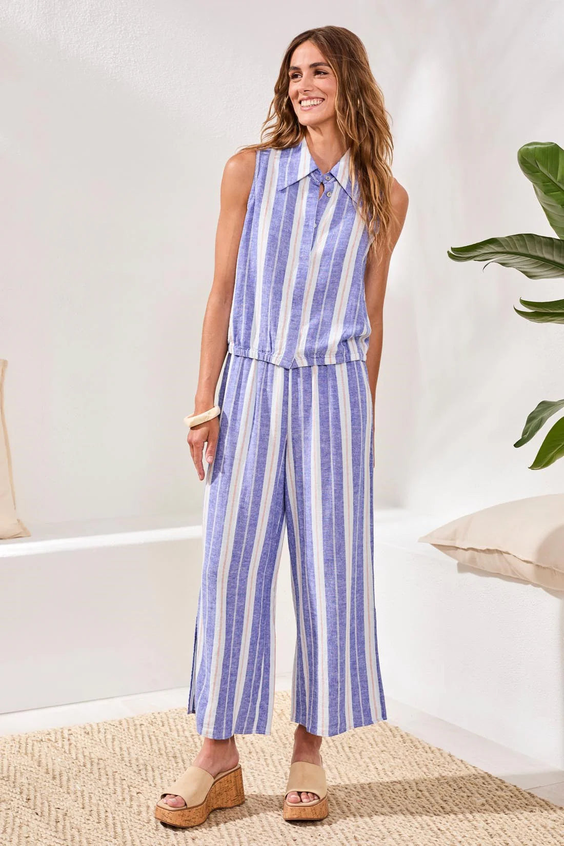 Sleeveless Linen Button‑Front Elastic Waist Detail Top. Style TR6091O-5400