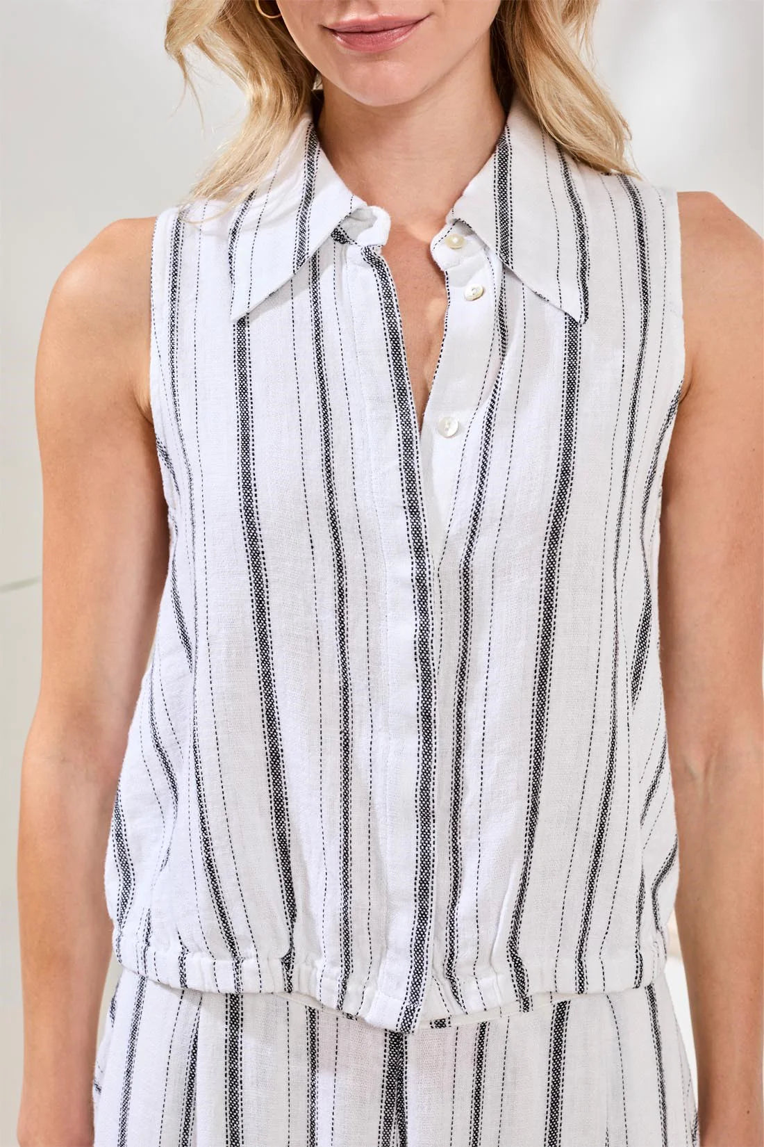 Sleeveless Linen Button‑Front Elastic Waist Detail Top. Style TR6091O-5400