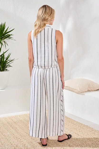 Sleeveless Linen Button‑Front Elastic Waist Detail Top. Style TR6091O-5400