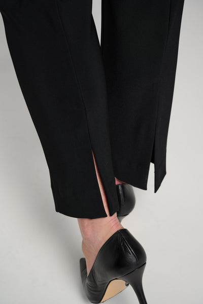 Pull On Ankle Slit Pant in Black. Style JR143105s