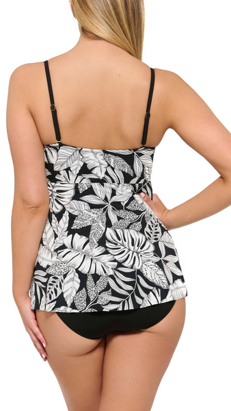 Black & White Crossover Front One Piece Swimsuit. Style CHI30DJ1013